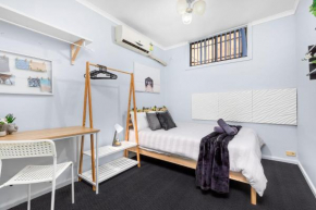Boutique Private Rm 7 Min Walk to Sydney Domestic Airport - SHAREHOUSE, Sydney
